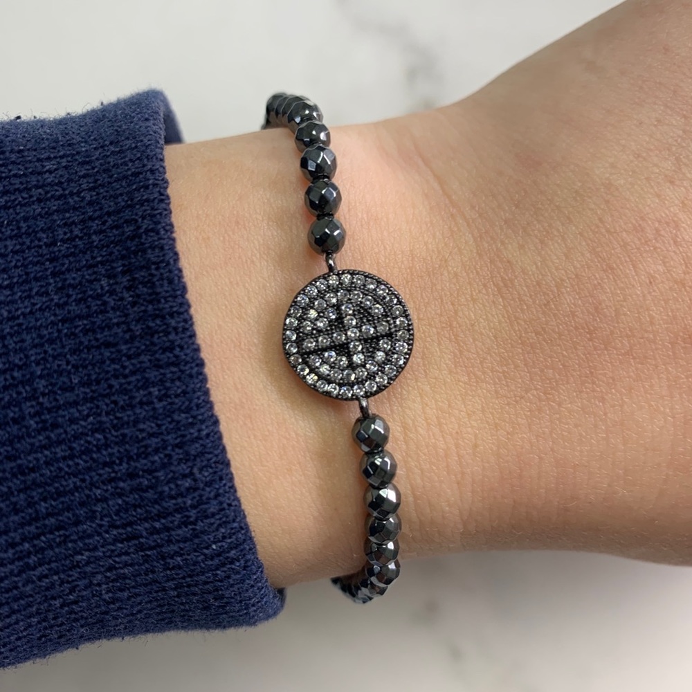 Hematite beaded stretchable cross bracelet
